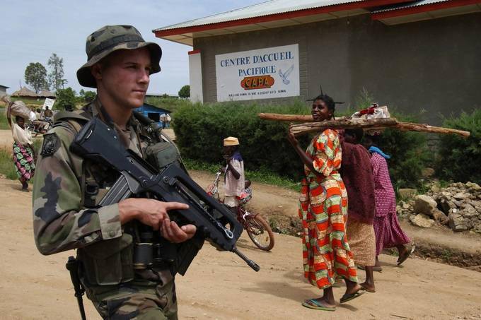 三名中国公民遭绑架!大使馆:尽早撤离