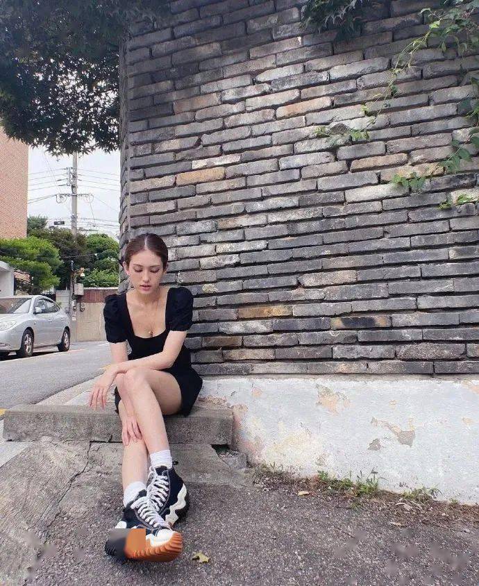 来头|这位让全网沦陷的美少女，到底什么来头？！