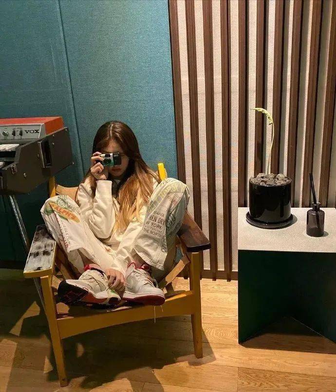 来头|这位让全网沦陷的美少女，到底什么来头？！