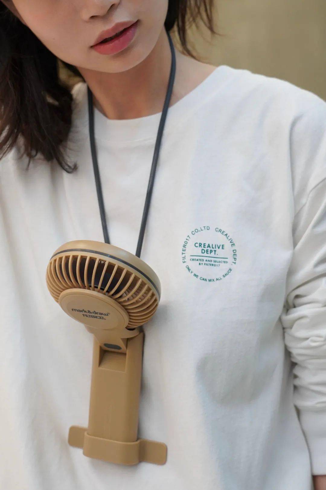 什么|6位时尚达人诠释，女生如何快速上手玩转 Urban Outdoor 风格