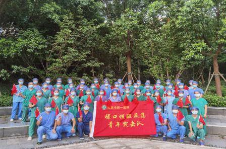 群像|中国医师节：他们用忙碌的坚守 绘就抗疫最美群像