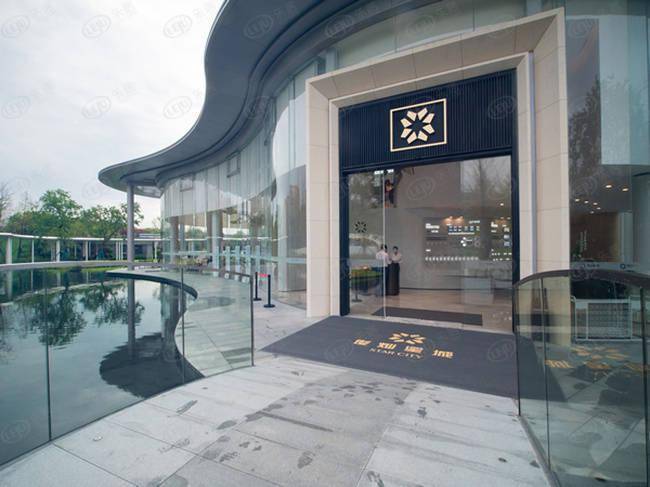 享徐泾老镇成熟商业便利 俊灿星城楼盘实测