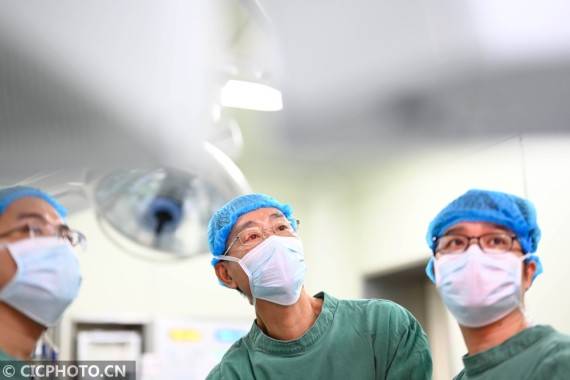 柳州|广西柳州：重返手术台的“刀锋战士”