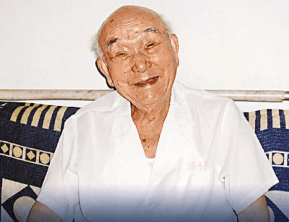 隐居中国的日本老兵,结婚30年媳妇才知道他是日本军人_山崎宏