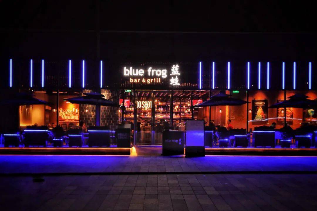 蓝蛙温州店周年庆汉堡买一送一新品来袭带你领略地中海风情