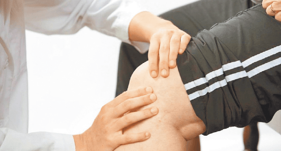 损伤|膝关节差点“报废”？医生说这些动作要不得！