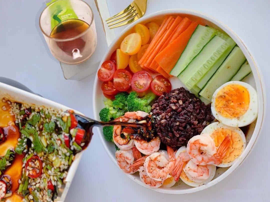 400大卡的一周减脂午餐一周吃完悄悄的瘦了下来