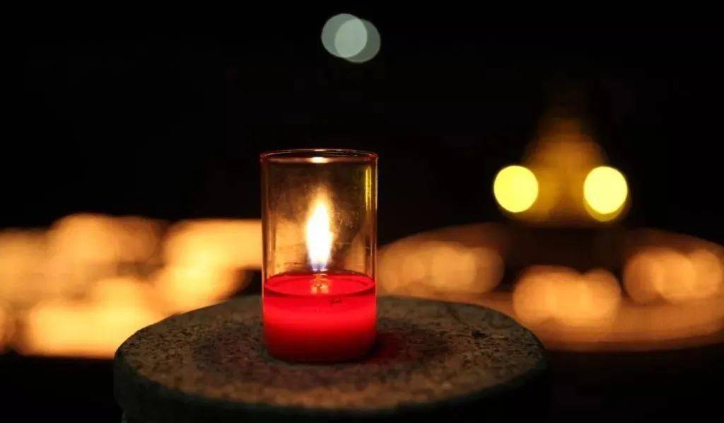 中元节为逝去的亲人们点一盏心灯愿天上人间共安好