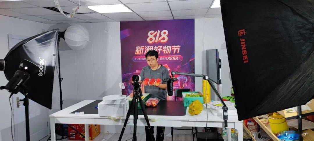 北京邮政丨当日达新发地直播基地生鲜邮件打通京津冀果盘子