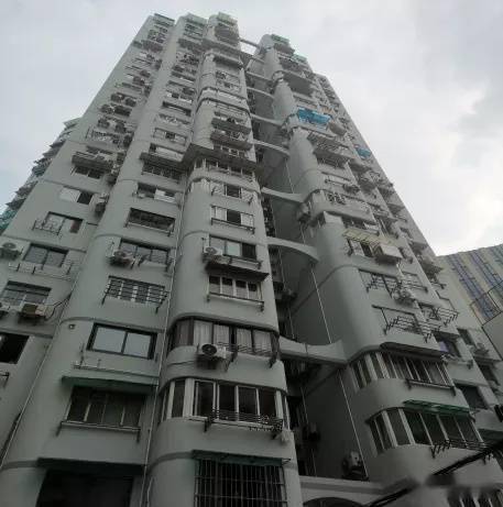 加速加速半淞园路街道首个加梯全覆盖小区刷新加梯新速度