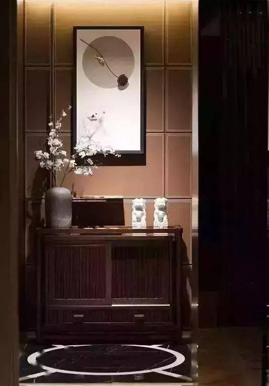 入户玄关放什么花好看 46aa8306075c4615a598a48a7430db99.jpeg