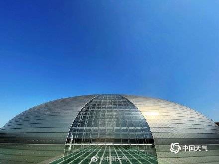 雨后北京天空再现超级蓝随手一拍就是风景大片 816新闻自媒体