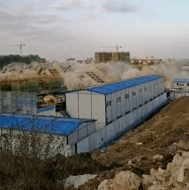 也应该是他们最擅长的工作,但偏偏在青岛绿地国科健康科技小镇的这18