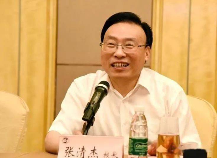 马大为,(1963~),社旗县人,有机化学专家,生命有机化学国家重点实验室