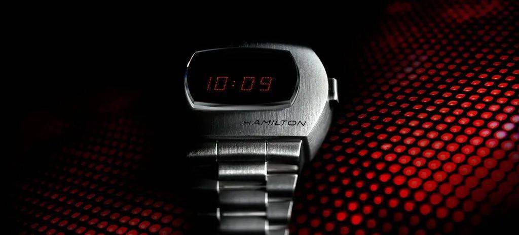 路线|盘点近一个世纪以来 19 款最重要的智能手表，1927~2015
