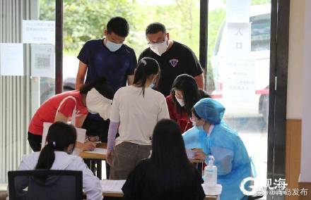 疫苗|青岛15-17岁青少年开打第二针新冠疫苗