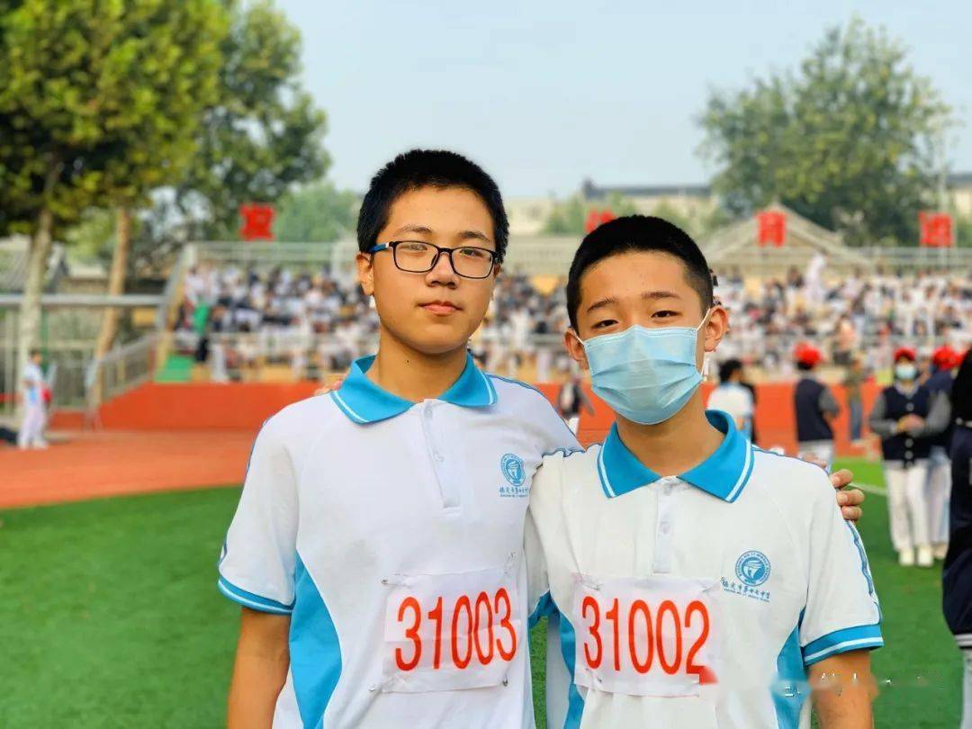 啸傲蓝天十七中毕业生赵天啸被空军青少年航校录取