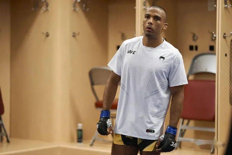ufc中国讯 两连胜的埃德森-巴博萨(edson barboza)希望自己下一场比赛