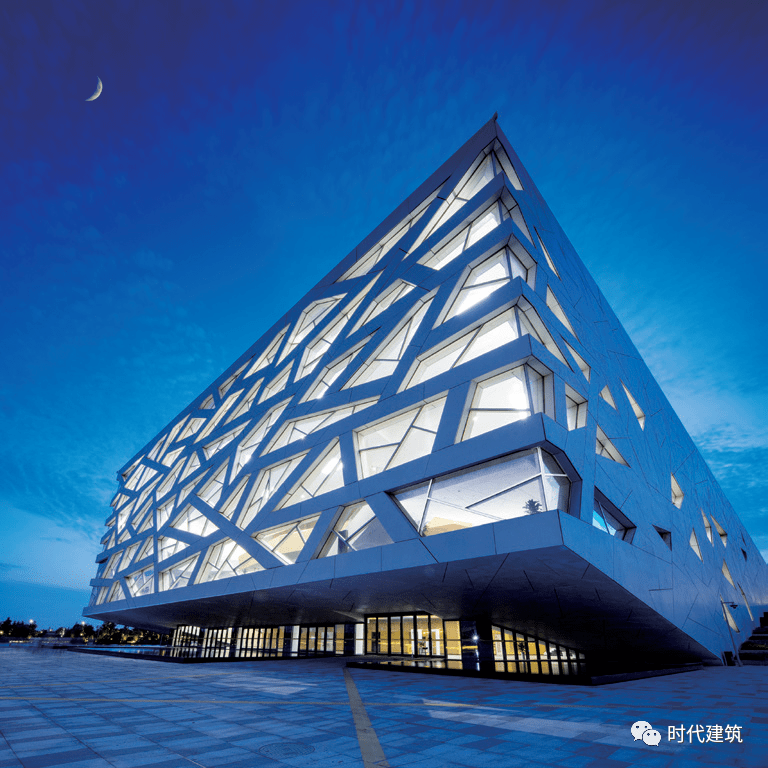 作为城市设计的公共建筑杭州余杭区文化艺术中心设计解析丁褚桦杨书林
