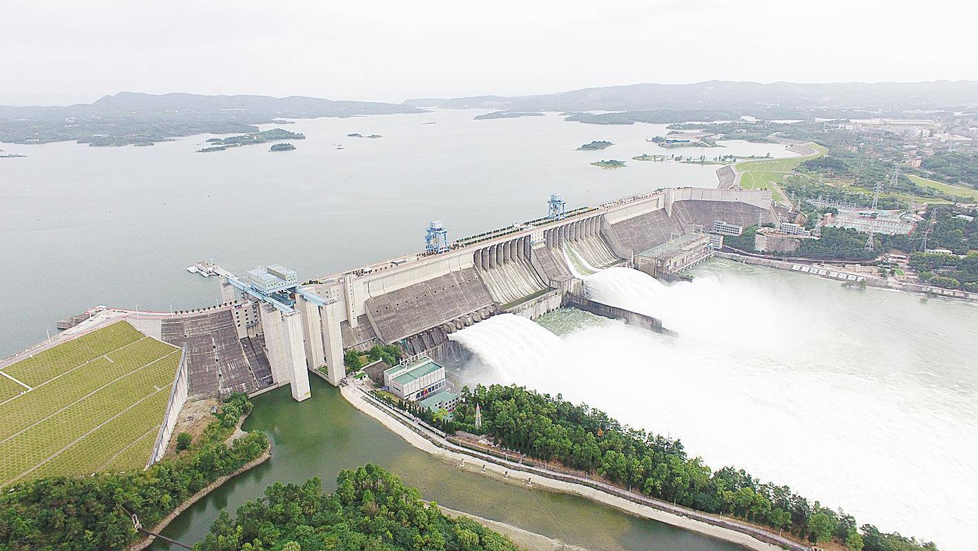 丹江口水库通过洪峰考验