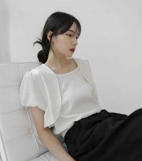 夏末秋|真人示范 | 夏末秋初,不同颜色这样穿,时髦高级还显白!