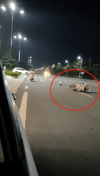 陆丰40米济阳医院路段发生交通事故