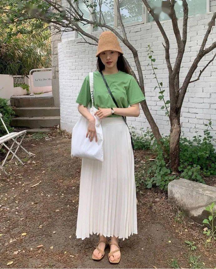 夏末秋|真人示范 | 夏末秋初,不同颜色这样穿,时髦高级还显白!