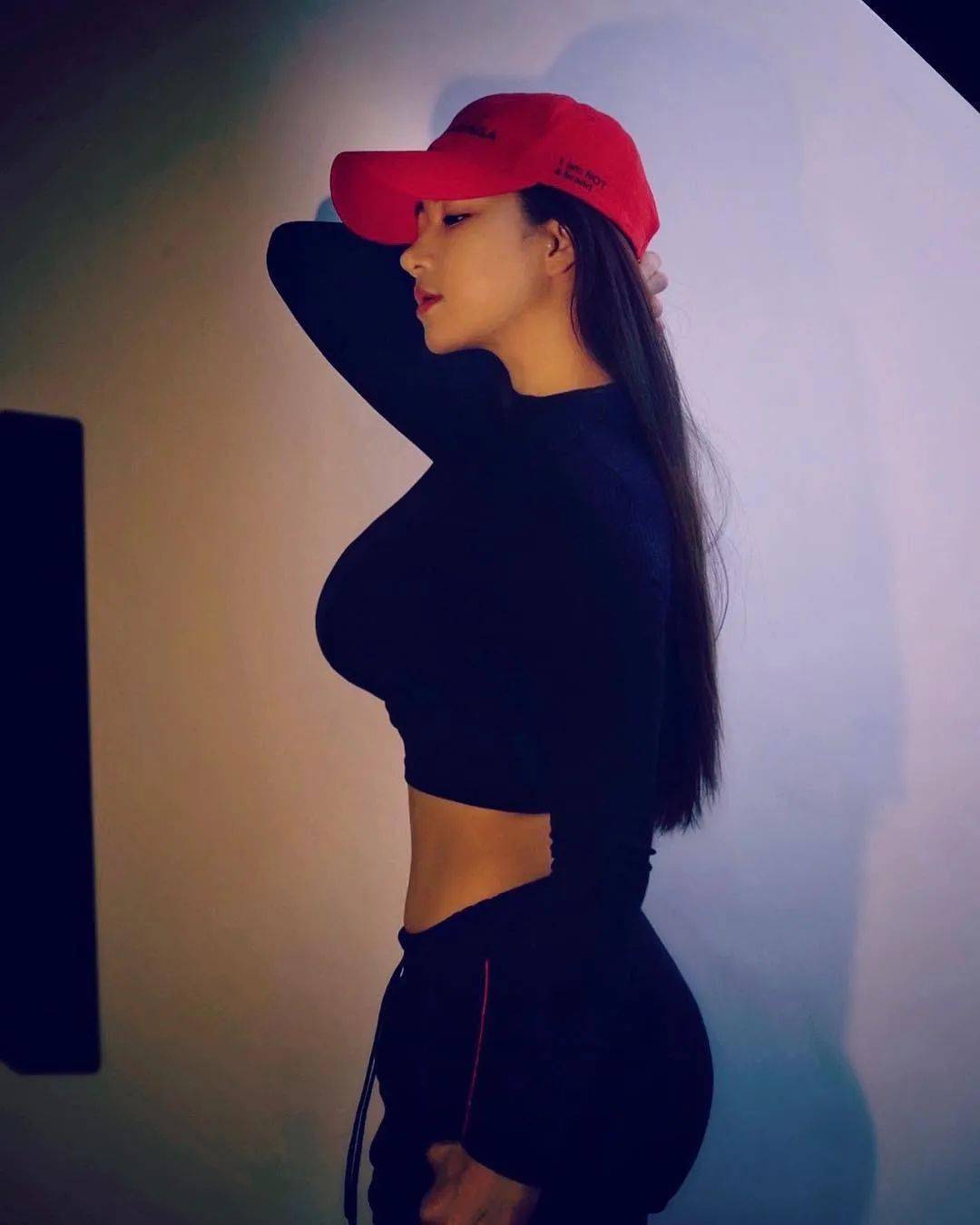 grace kim的微胖界网红,最近,ins上一个叫未必.但,一定