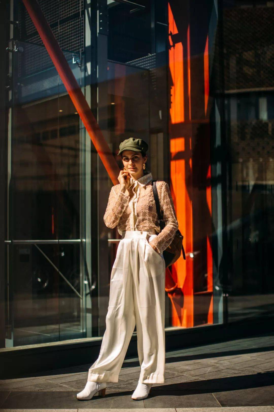 视觉|“衬衫 + 阔腿裤”才是真爱CP呀，夏末初秋就这样穿!