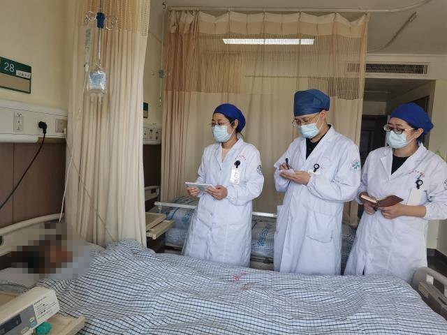 阳性|26岁姑娘结婚前查出“接吻病”，不得不推迟婚礼