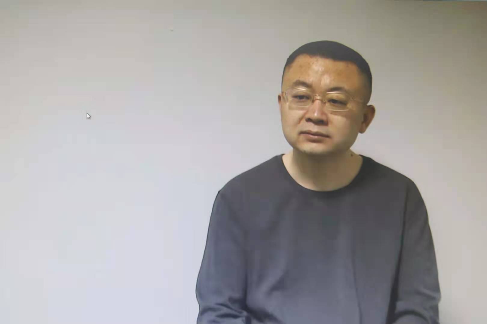 他敛财4000余万走上不归路_张标