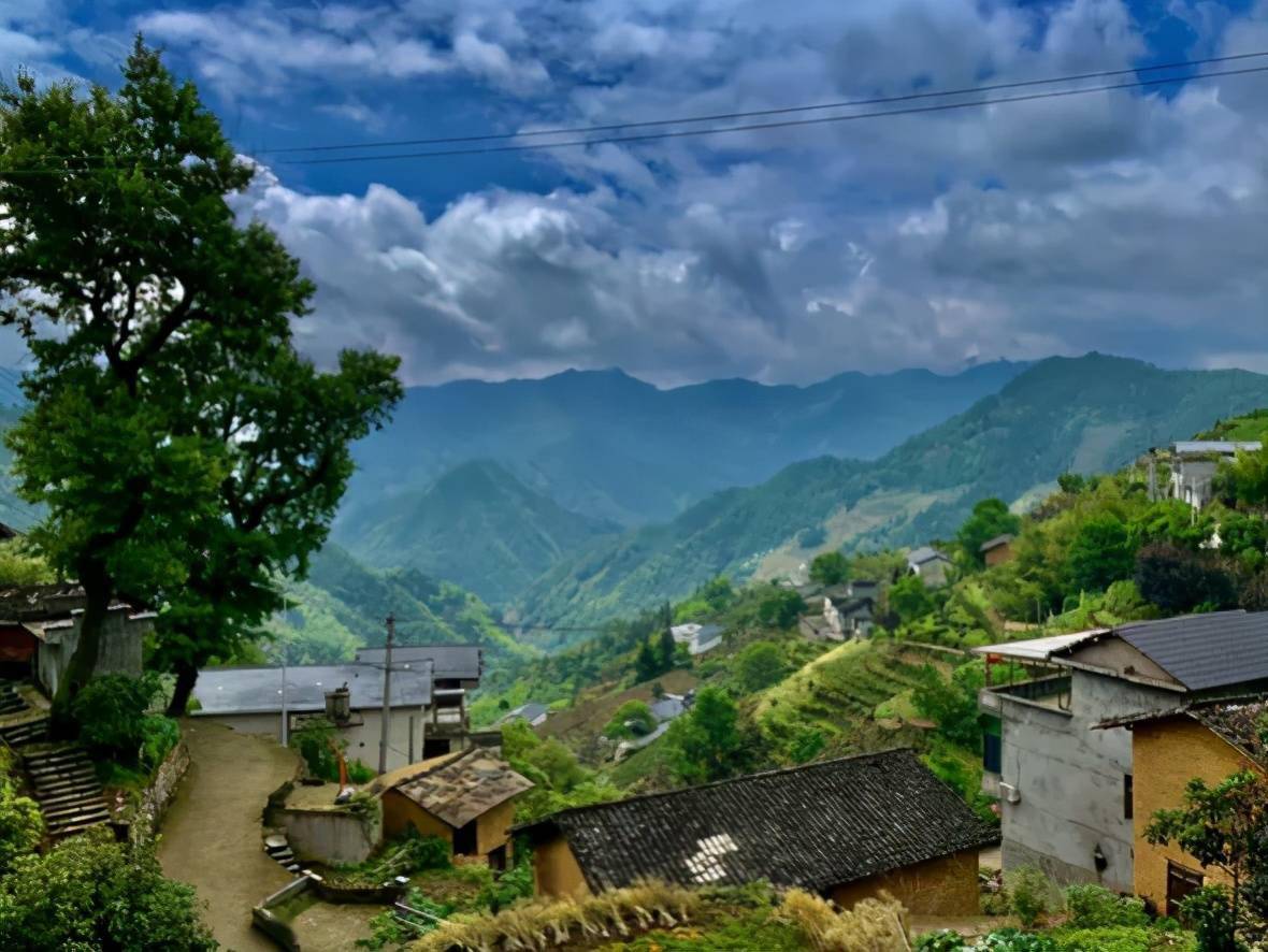 有一种感动叫蜈蚣岭!