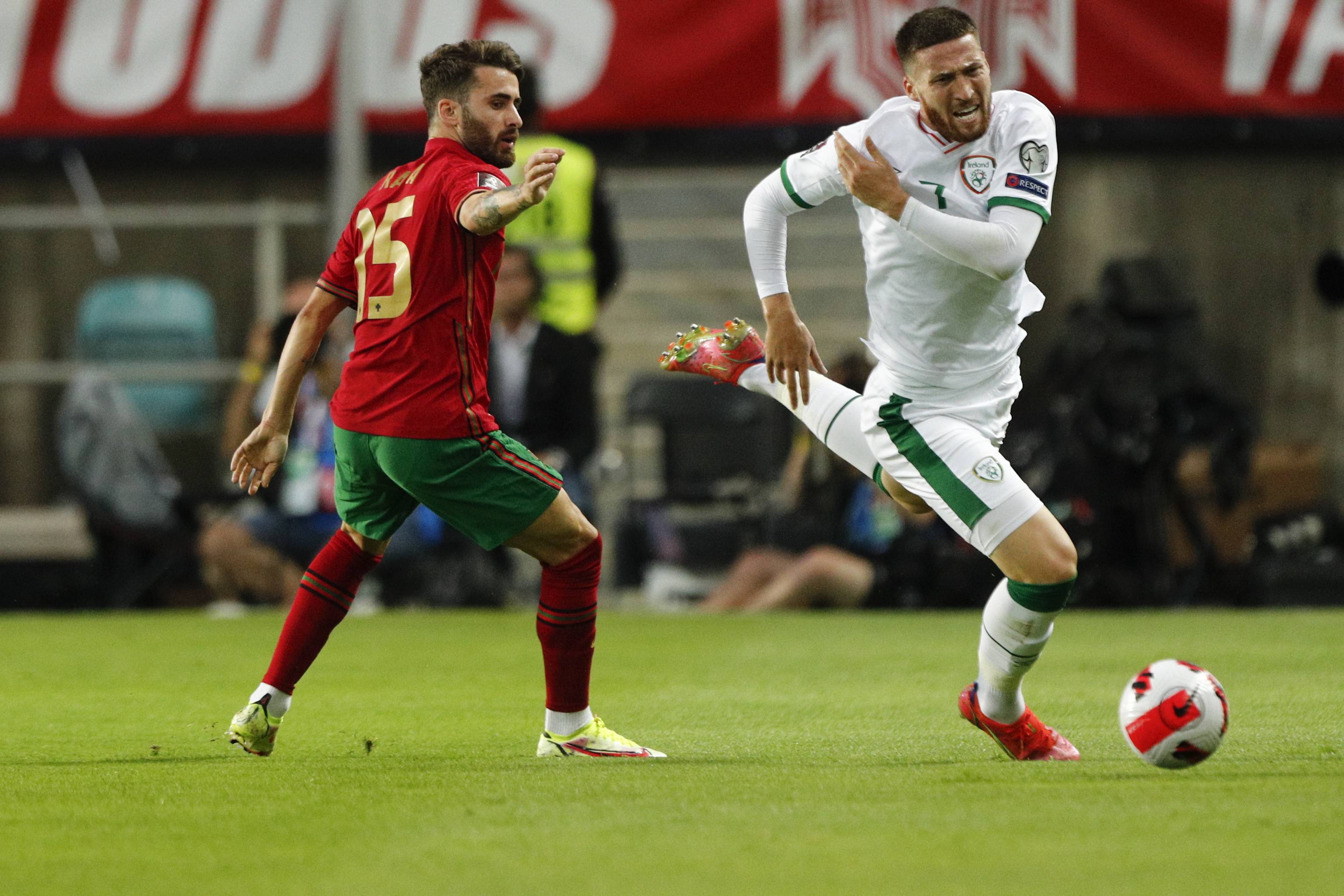 足球——世界杯预选赛:葡萄牙胜爱尔兰