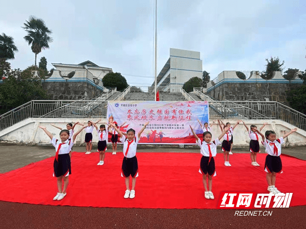 宣传|长沙自安小学开展交通安全知识宣传系列活动