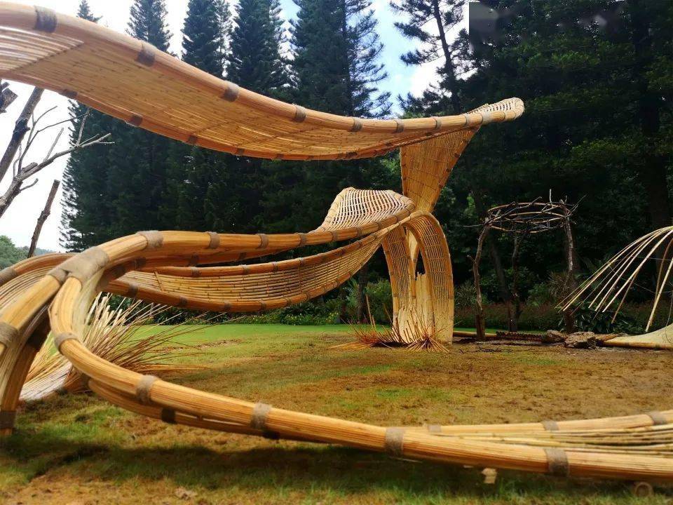 文科大讲堂丨现代竹编在公共艺术景观中的运用