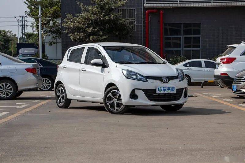 售价438万起奔奔estar国民版新车上市