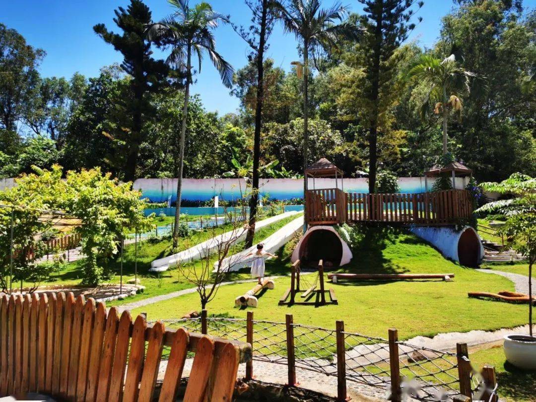 因为|上幼儿园，为什么有的孩子哭，有的孩子不哭？