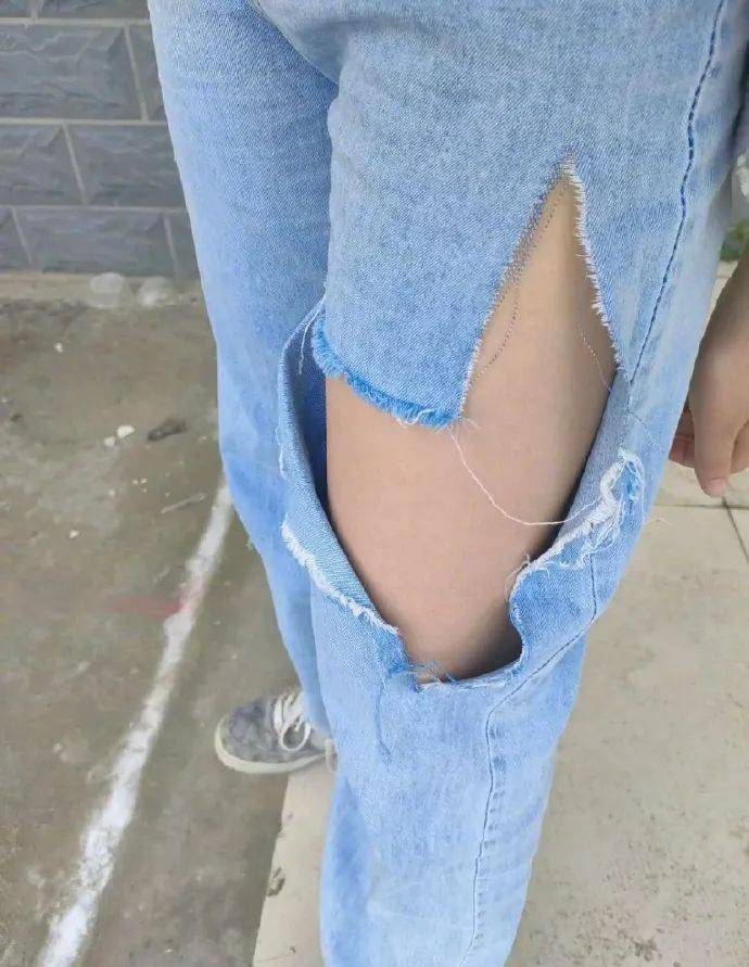 当妈妈遇到破洞牛仔裤03大数据推送给我的粉色好物02会硌手吧?