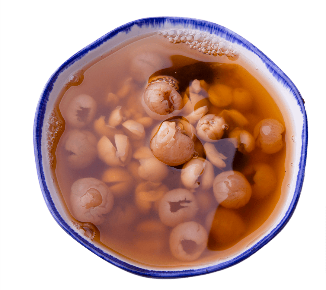 做法:莲子,百合清水浸泡30分钟,精瘦肉洗净,用水焯一下捞出.