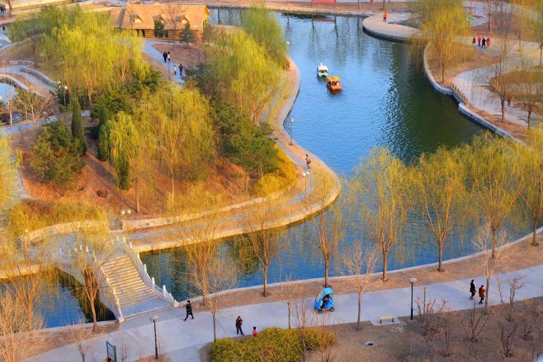 临空强县大美永清之人民公园四季新