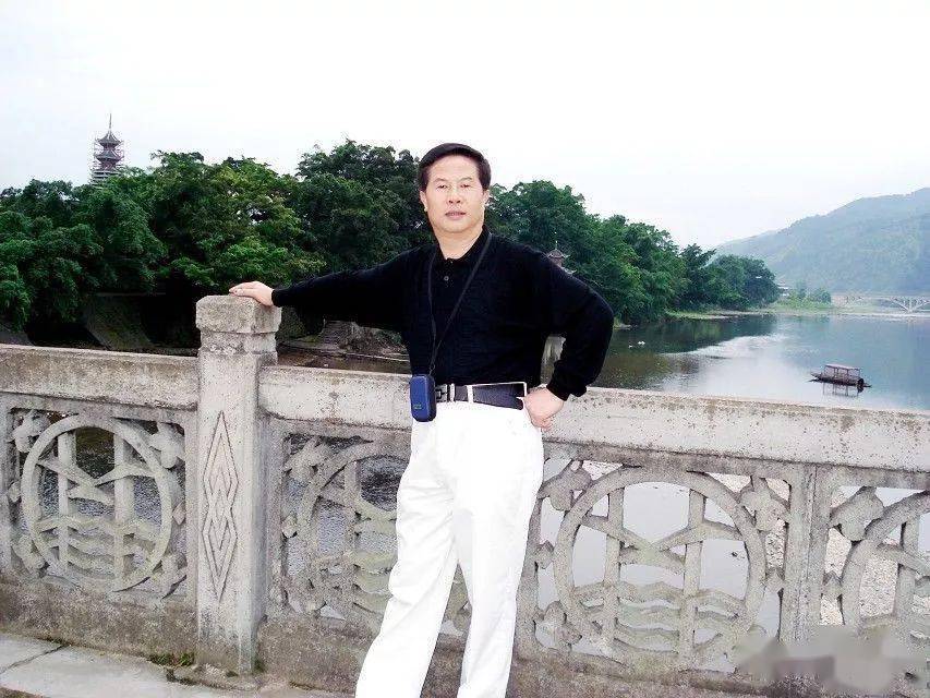 王世春的诗诵读古州畅想曲