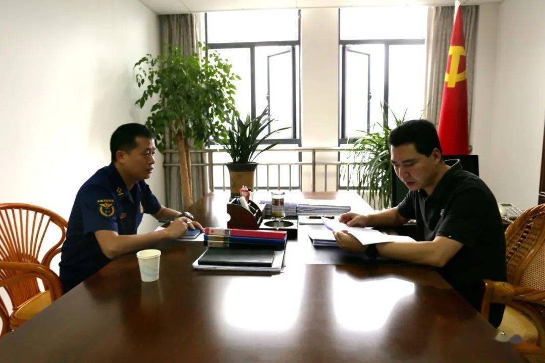 绥江县县委书记苏世攀专题听取消防工作汇报