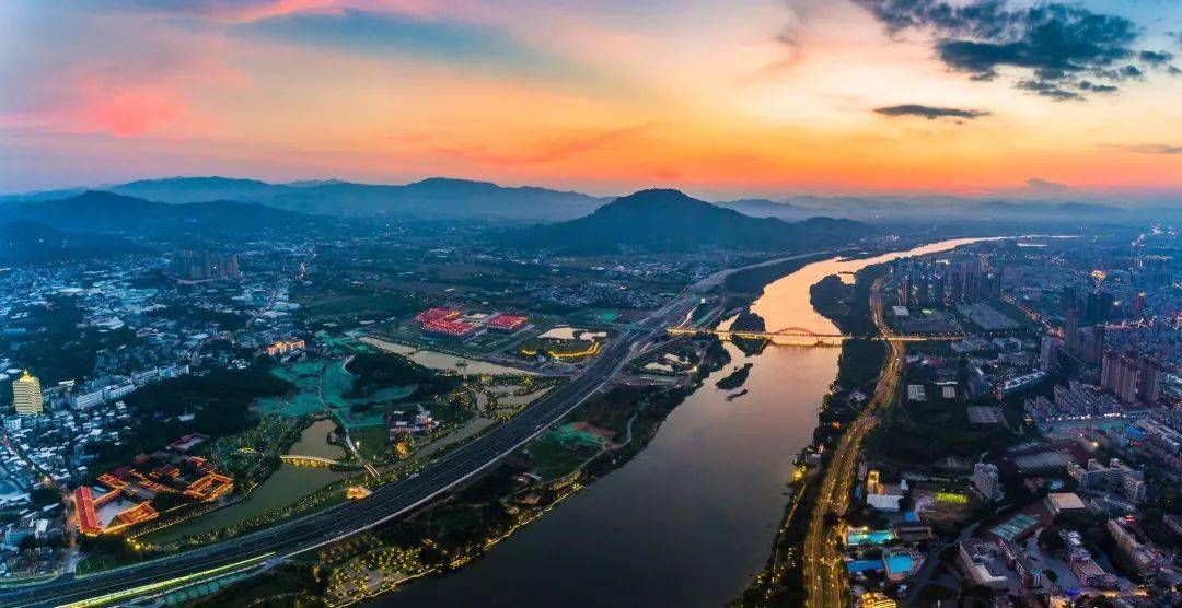 为期7天!请为连江"最美河长"打call!_河道