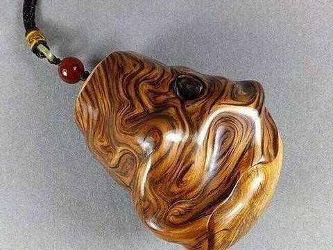 最具佛性的崖柏纹理菩萨云纹