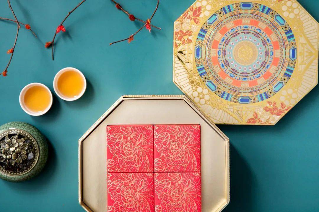 故宫跨界做月饼逆天颜值送人炸裂朋友圈