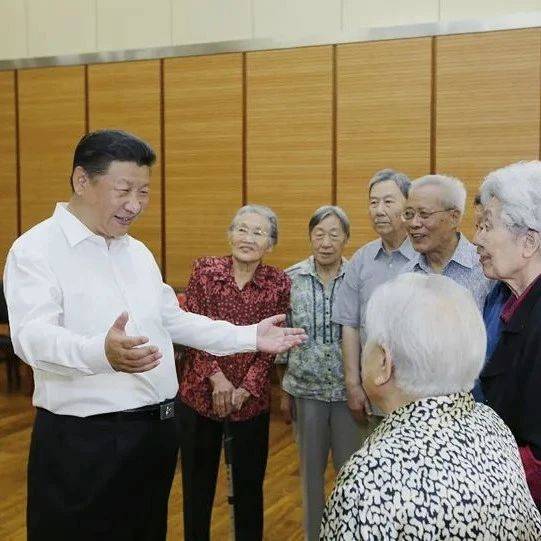 “老师的恩情我是永远不会忘记的。” 习近平