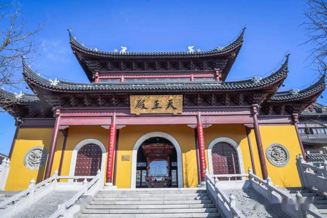 乾元寺历来香火旺盛,高僧辈出.