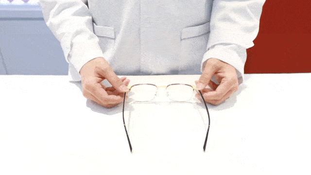 蔡司|大连高空眼镜店！镜框免费送，德国蔡司镜片199元，赶紧去