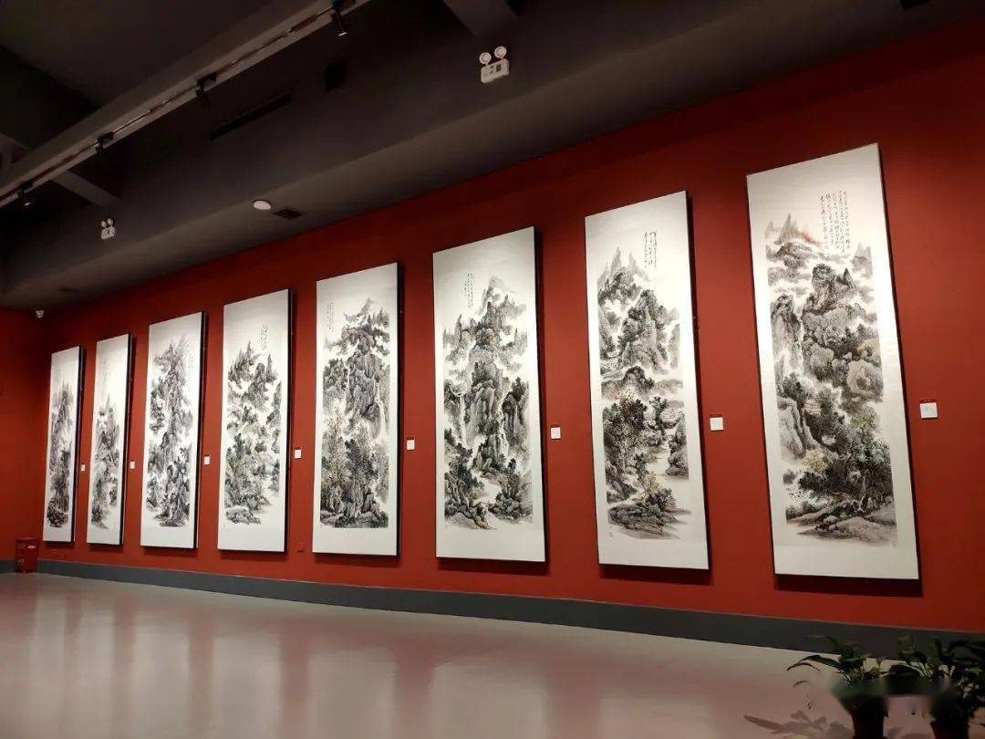 观云王子龄山水画展在书画频道美术馆举行