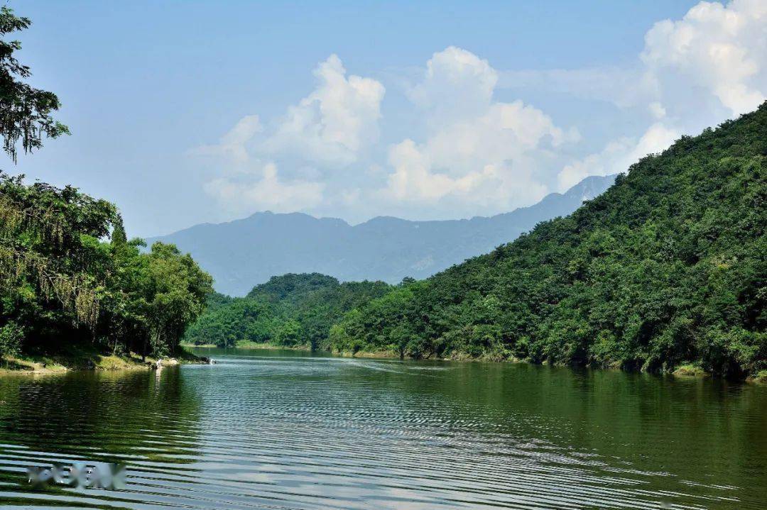 都江堰这些神仙颜值湖泊个个美景如画秋游打卡千万别错过